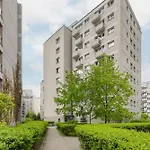 City Park Studio Apartment Solec Warsaw By Noclegi Renters