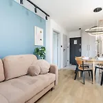 Blue Matcha Premium Apartment Okopowa