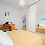 Charming Family Apartment With Balcony In Praga Polnoc District By Noclegi Renters