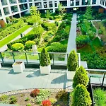 Uroczy Apartament 2 Osobne Pokoje Marina Royal Palace