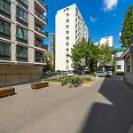 Warsaw Wola Studio - Balcony&Workspace - By Rentujemy