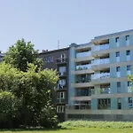 Powisle Vistula River/Old Town- With A Mezzanine