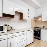 Coriander Apartment City Center