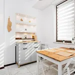 Peanut Premium Apartment Ochota