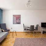 Wspolna City View Apartment