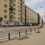 Srodmiescie Apartment By The River