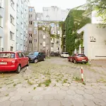 Wilcza 10 - Bezplatny Parking - Free Parking - Better Rental
