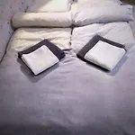 Quiet Central Apartment