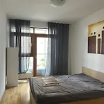 Mieszkanie Z Duzym Tarasem W Centrum Warszawy