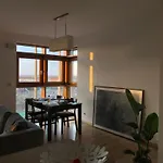 Mieszkanie Z Duzym Tarasem W Centrum Warszawy