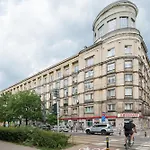 Heart Of Warsaw Apartment