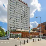 Ludna Apartment Overlooking The Center By The Vistula River Warsaw By Noclegi Renters