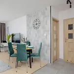 Comfortable One-Bedroom Apartment Warsaw Mokotow By Noclegi Renters