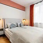 Maple Tree Premium Apartment Mokotow
