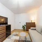 Latte Apartment City Centre
