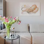 Cozy Studio In The Business Center Zdziechowskiego