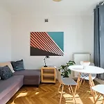 Urbannestgroup - City View N8