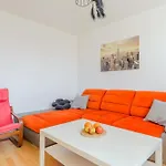 Shortstaypoland Bohaterewicza B69