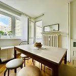 In The Heart Of City Center Apartment