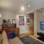 Apartament Metro