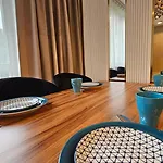 Apartament Metro