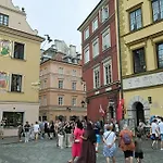 Chic Apartment - Old Town -Cel2