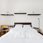 Comfy Studio Next To Nowy Swiat Great Location