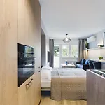 Beautiful Studio For Two People By Noclegi Renters