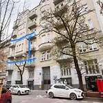 Warszawa Hoza