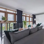 Urban Chic - City Center - Studio Apartment - Slominskiego