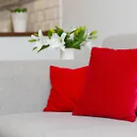 Modern Pereca Apartment Close To Metro Rondo Onz By Noclegi Renters