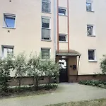 Warszawa Wola Pokoje Blisko Metra