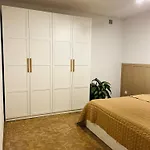 Dom Z Ogrodem W Zaciszu W-Wy