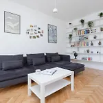 Bright Apartment In Saska Kepa Near Pge Narodowy By Noclegi Renters
