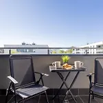 Comfortable Apartment With Parking By Noclegi Renters