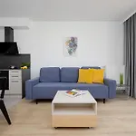 Comfortable Apartment With Parking By Noclegi Renters