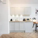Rosette Apartment Wiktoryn
