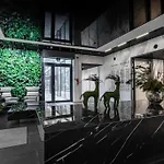 Urban Chic - Grzybowska 37 - Luxury Warsaw Stays