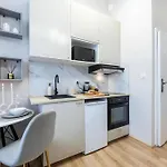 Q2 Warsaw Apartments