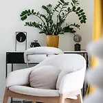Rentplanet - Apartament Obrzezna