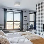 West Station Apartments By Arrenda