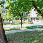 Rentplanet - Apartament Sluzew