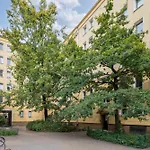 Wilcza Urban Oasis Studio