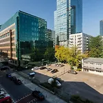 Fifty Studio City Center Sienna