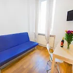 Lovely Hoza Str Studio Super Central Location