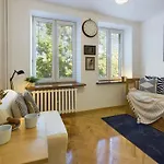 Cozy Studio Bednarska In Warsaw Near Old Town By Noclegi Renters