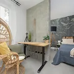 Dwupietrowy Apartament Dla 7 Osob Z Ogrodkiem By Noclegi Renters