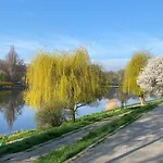 Apartament Przy Wedlu