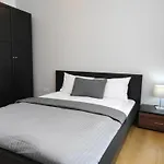 New, 2Br, Close To Airport By Visitwarsaw Apartments