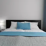 New, 2Br, Close To Airport By Visitwarsaw Apartments